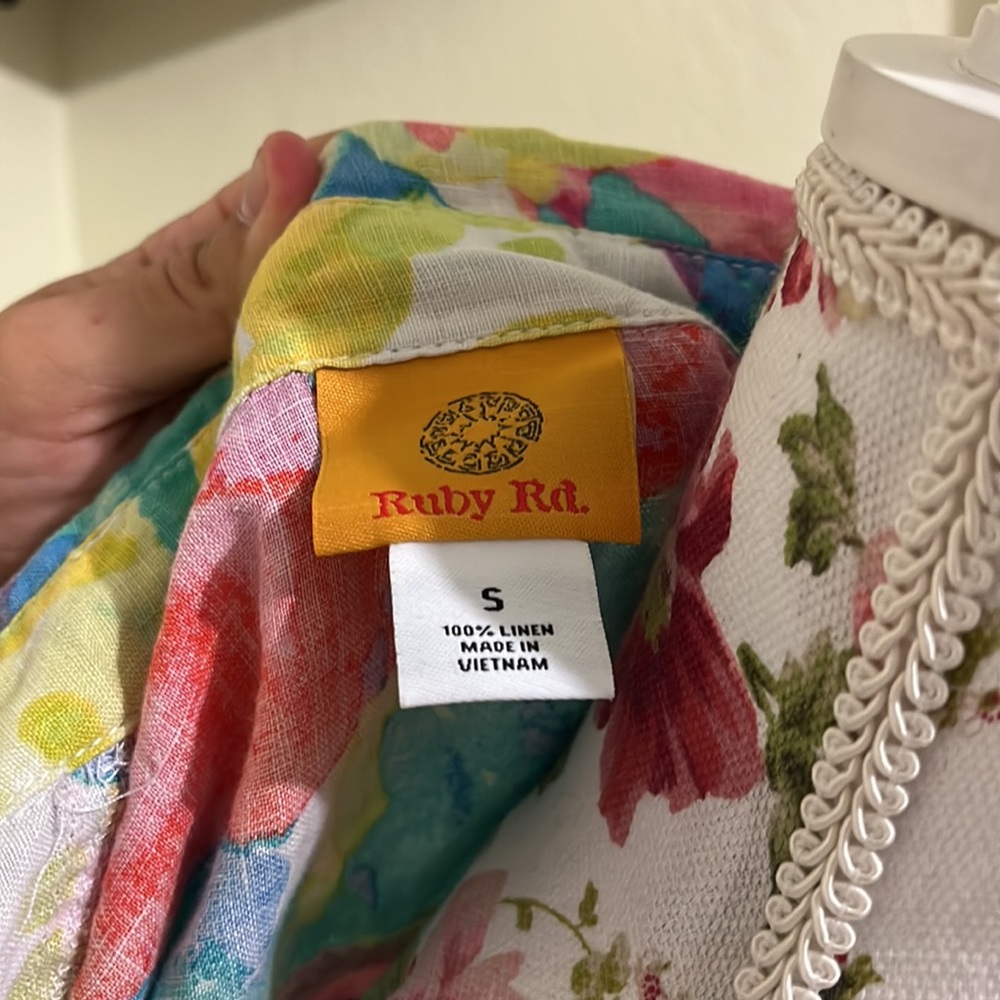 Ruby Rd. colorful Blazer - Picture 12 of 17